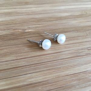Authentic Pearl Earrings 6mm